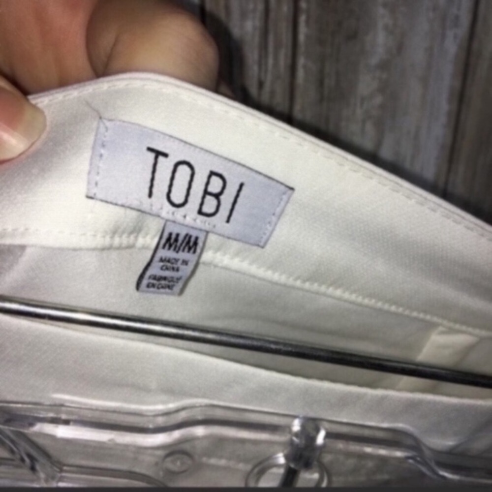Tobi White Unlined Skirt - Picture 4 of 5
